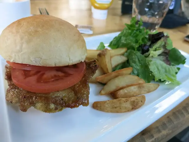 Picadilly Chicken Burger