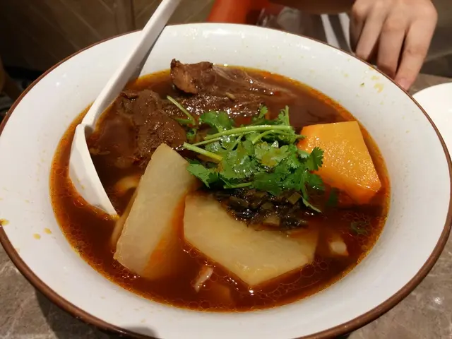 蘿蔔同薯仔都好大舊