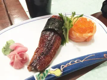 鳗鱼寿司，秀寿司
