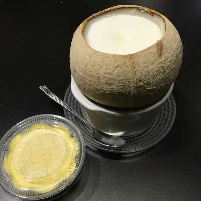 原個甜椰配雞蛋焦糖布甸