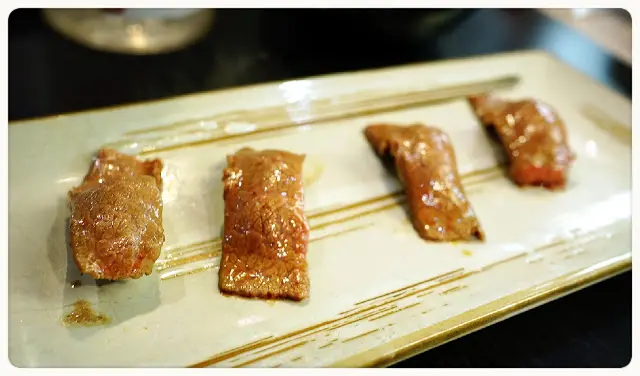 火灸霜降牛肉壽司