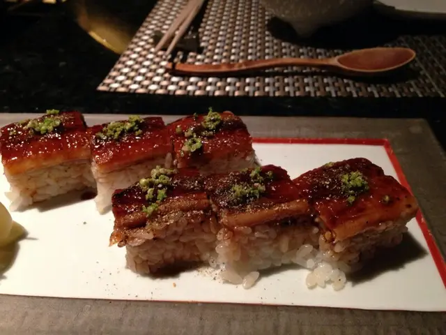 鰻魚壽司