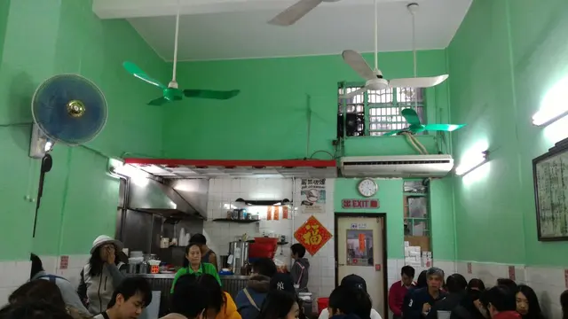 懷舊吊扇 卡位 餐枱