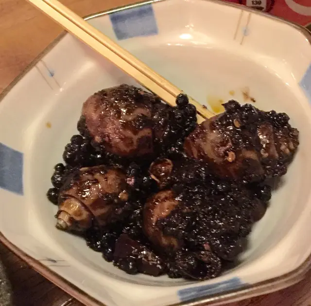 這個麻辣螺肉真的辣到不得了, 嗜辣者可以挑戰一下