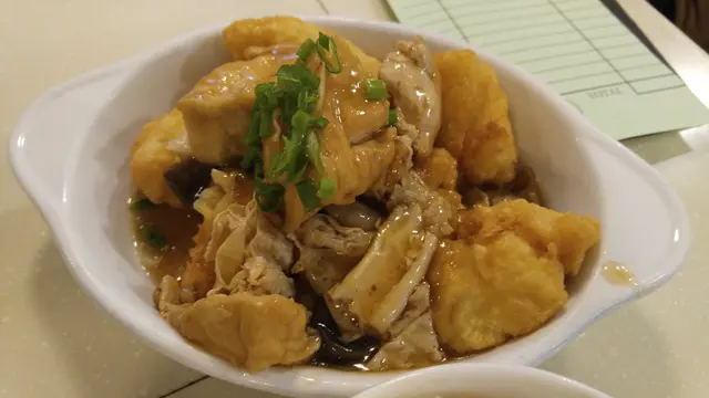 枝竹班腩配白飯