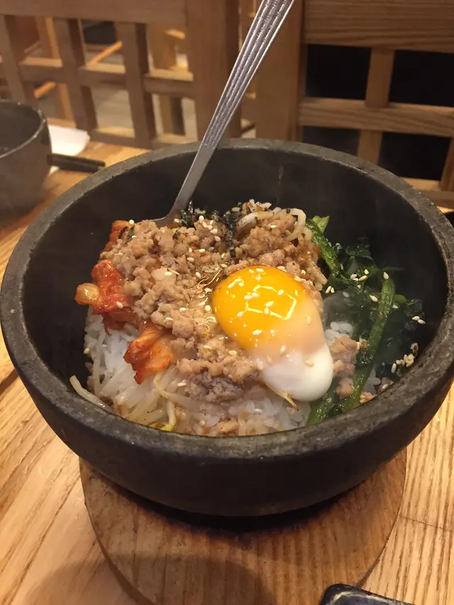 石鍋豬肉泡菜飯