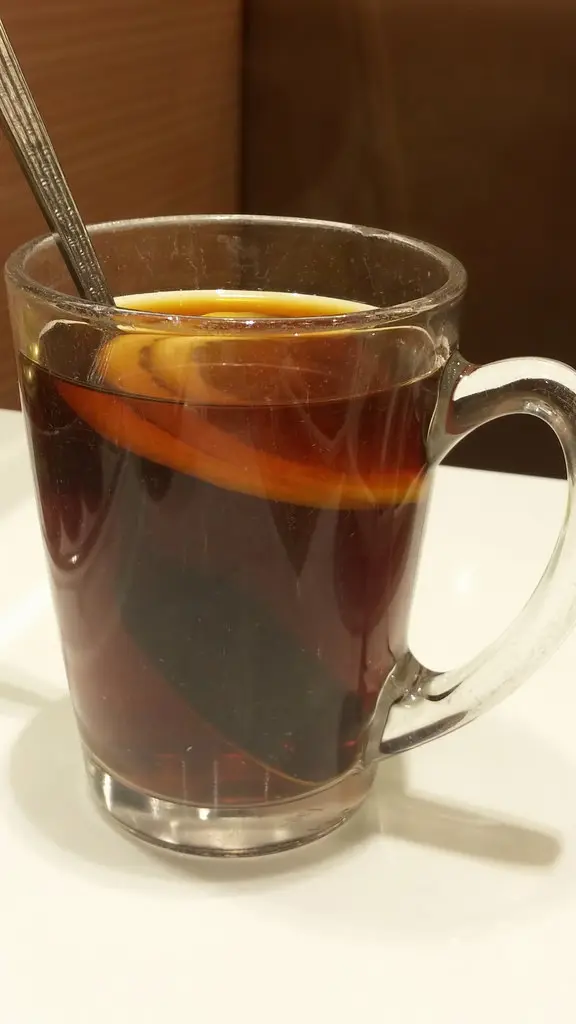 在眾多食物之中較遜色，採用紙包檸檬茶