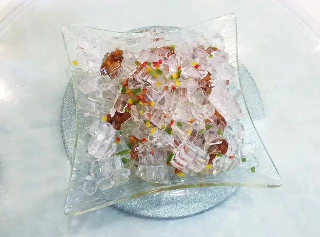 冰鎮無骨唂嚕肉