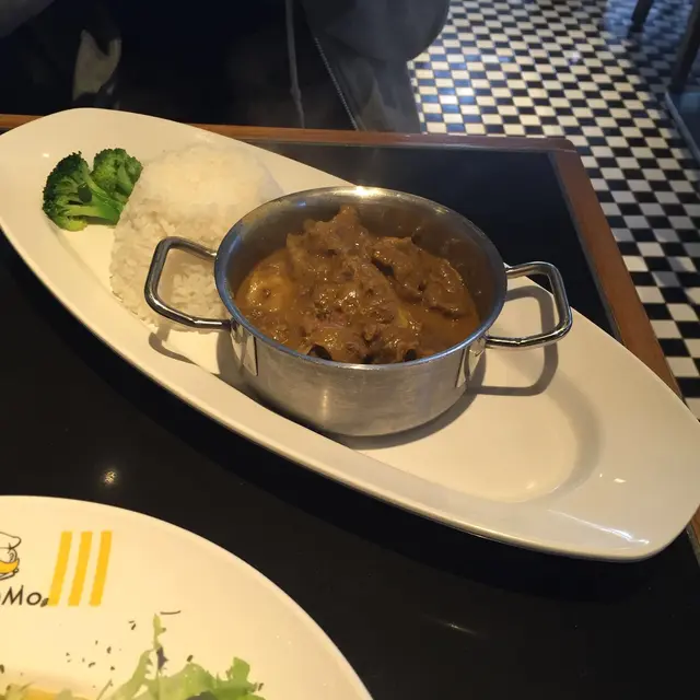 香濃咖哩牛坑腩飯