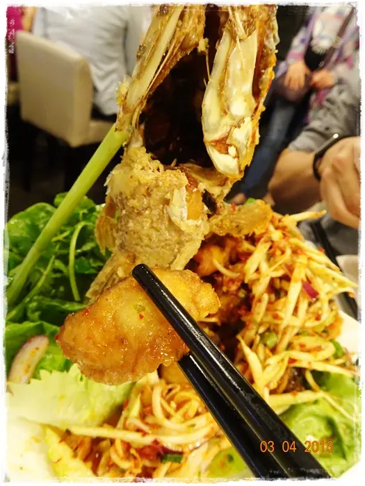 魚塊炸得外脆內軟,無骨又唔腥