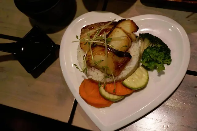 西京燒比目魚定食