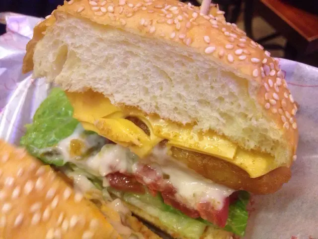 外脆鱈魚,配香軟麵包