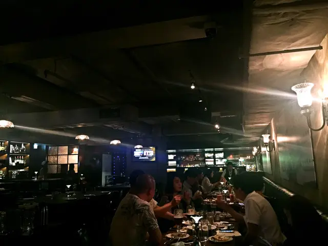 可能因為要遷就bar既環境,所以整體燈光比較暗左少少