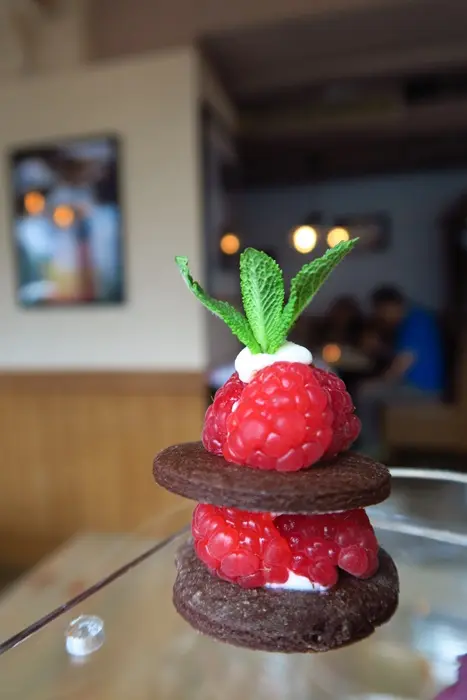 君度忌廉紅莓朱古力脆餅