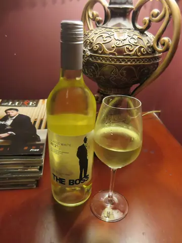 THE BOSS Classic White 2012