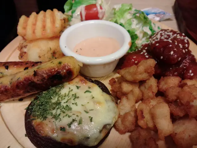 份量很足，種類算多元化，味道不俗