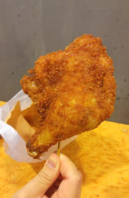 雞脾比手板還要大