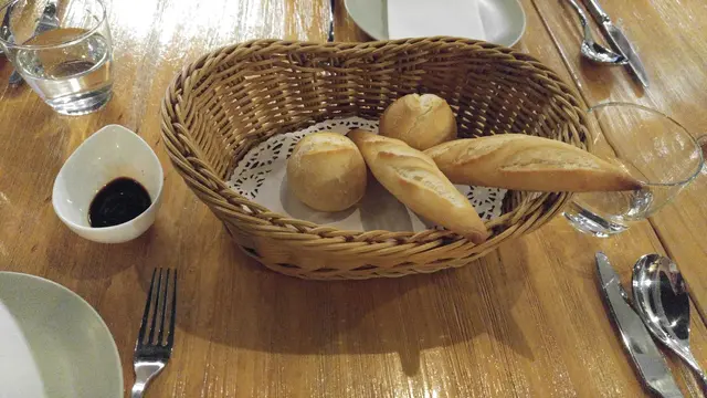 新鮮熱哄哄麵包