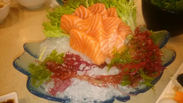 三文魚刺身（小） HK$98.00