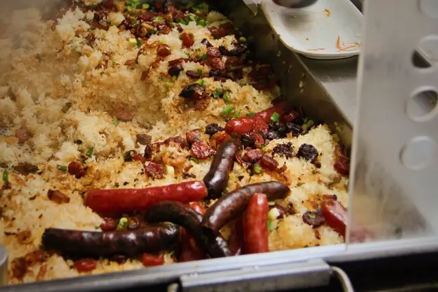 強記糯米飯  一個字  強!