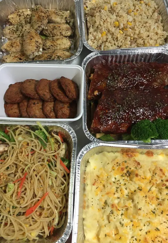 5人套餐加一條豬仔骨