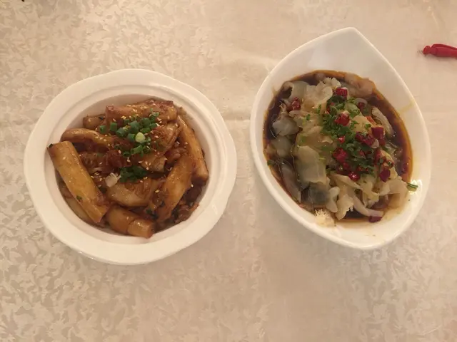 XO醬煎蝦米腸及麻辣海蜇頭