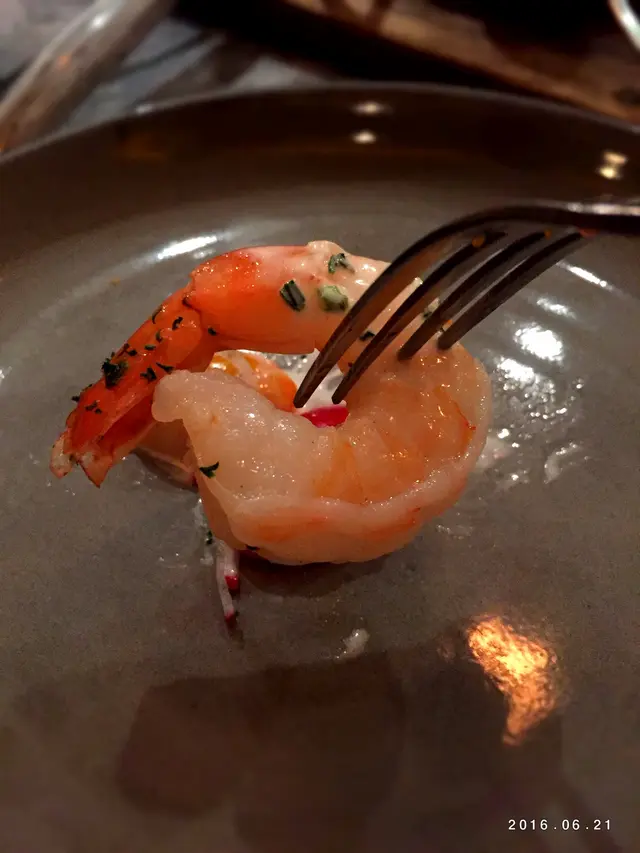 Chilled prawns