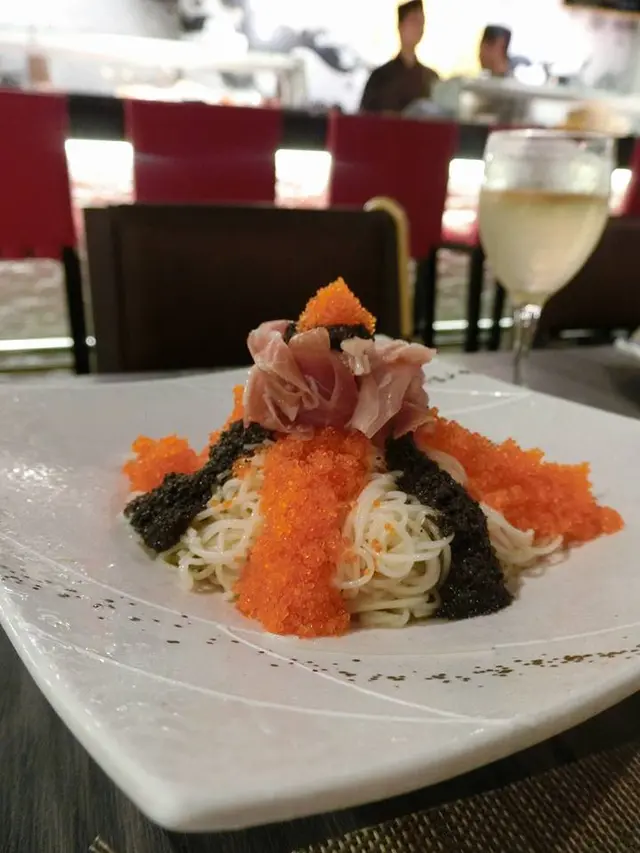 黑松露巴馬火腿冷素麵