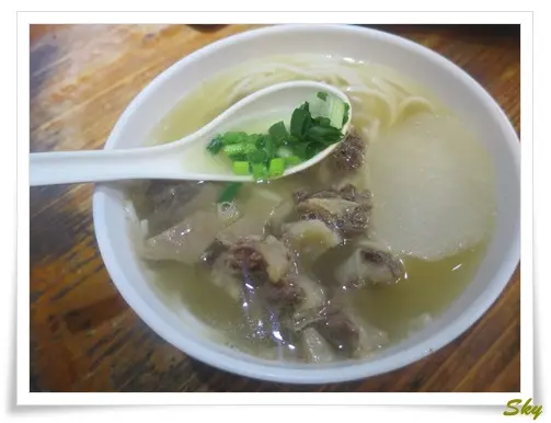 一級坑腩米線