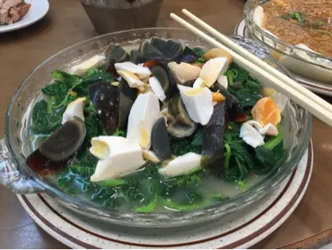 這道很清淡，吃了這麼多肉類，還是要吃點青菜來平衡一下的😁
