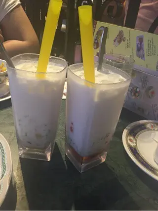 三色椰汁珍多冰