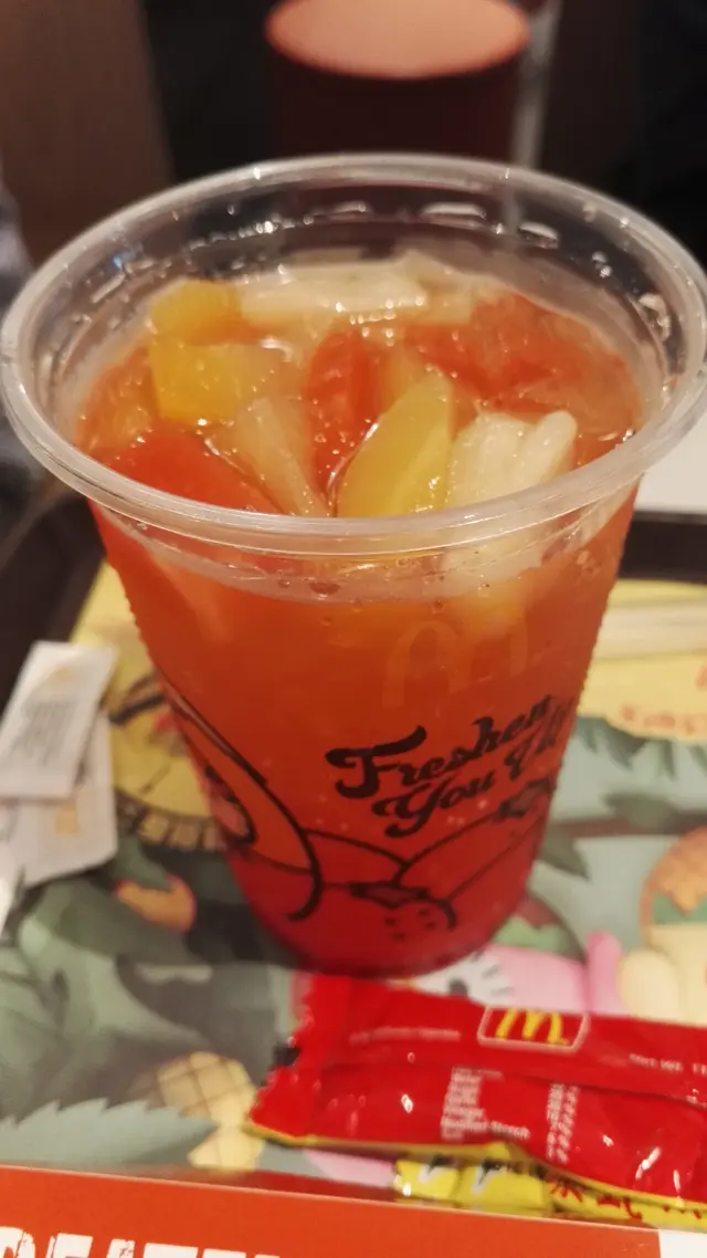 菠蘿特飲