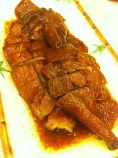 燒鵝半隻