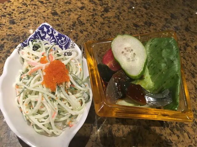 蟹籽沙律, 尖椒皮疍