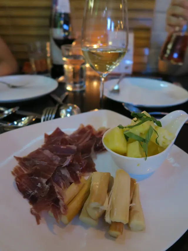 48個月橡樹果級風乾腿配格魯吉亞煙燻芝條