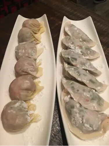 自家製雲吞、韮菜餃