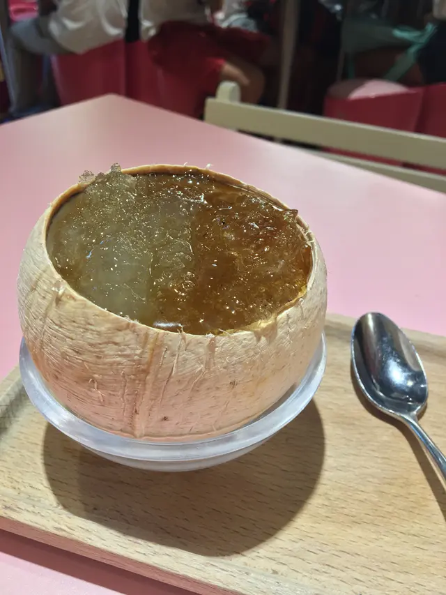 桃寶燕窩椰皇子 (凍)