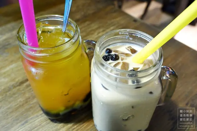 珍珠奶茶及百香果QQ冰茶(珍珠+椰果)