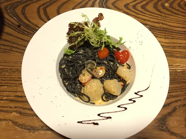 珍寶帶子墨汁意粉