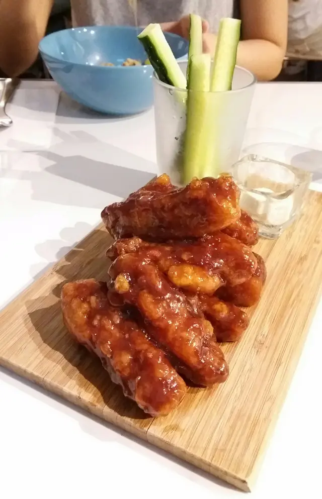 水牛城單骨雞翼