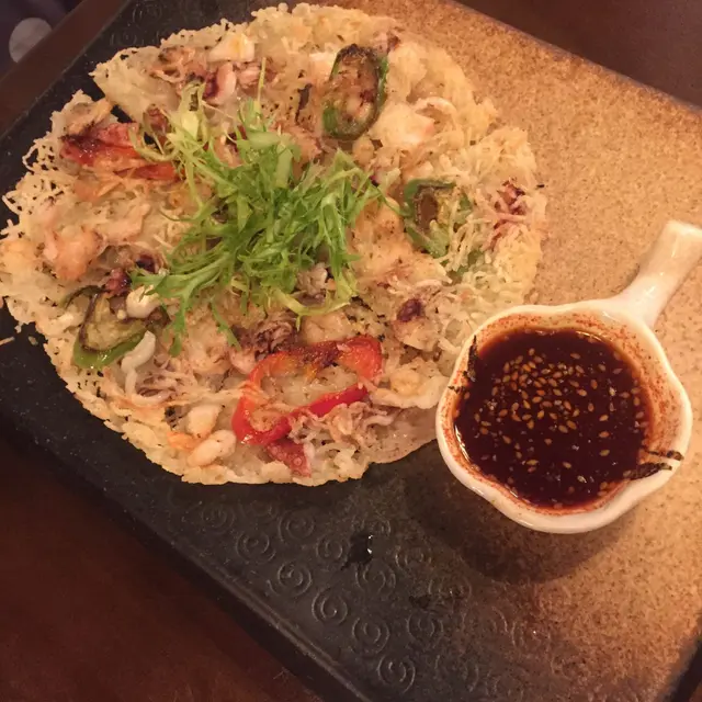 向著月兒唱羌羌水月徠