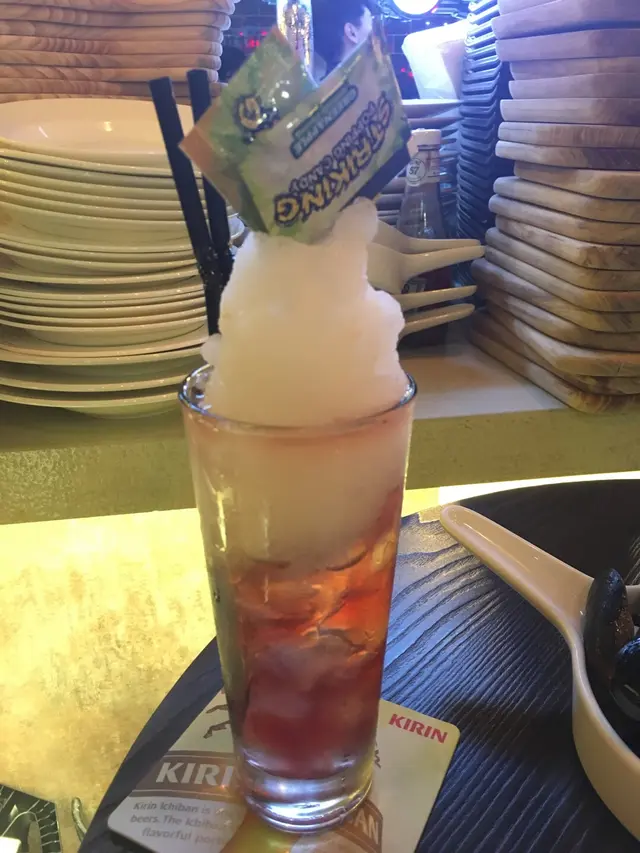 Kennedy cranberry sor9lychee