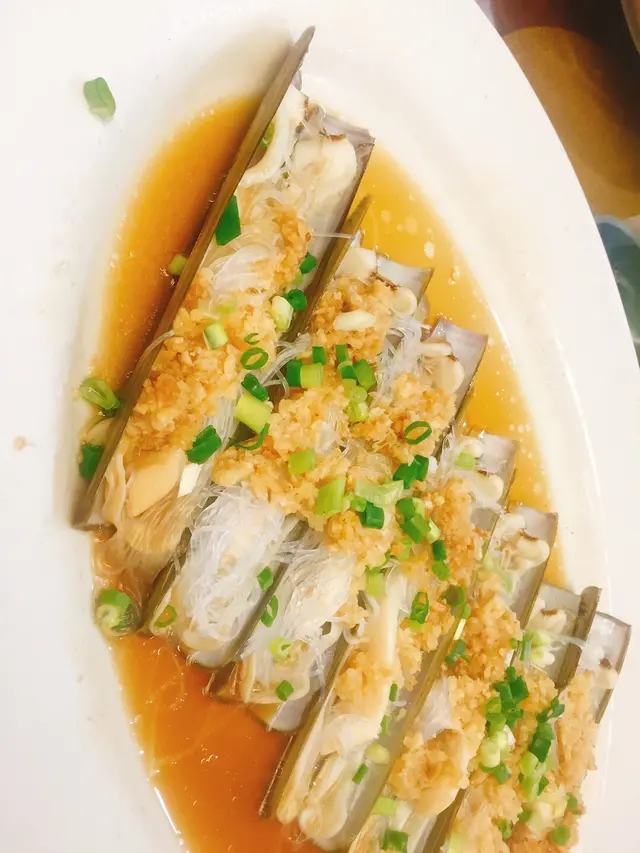 足料～～多蒜蓉，好鬼香～～