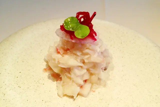 Crab / Peach and Turnip