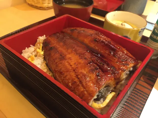 蒲燒鰻魚飯、比目魚西京燒