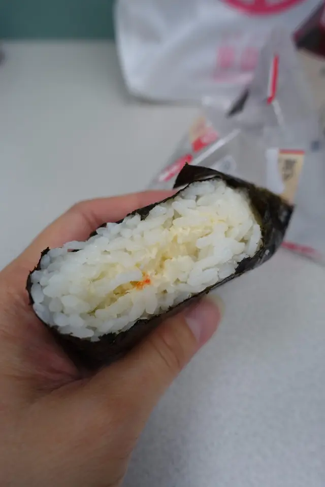 主要是沙律的味道，份量偏少而一絲絲的蟹肉口感欠奉！