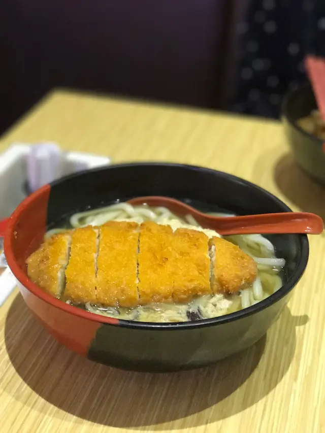 滑蛋吉列豬排湯烏冬