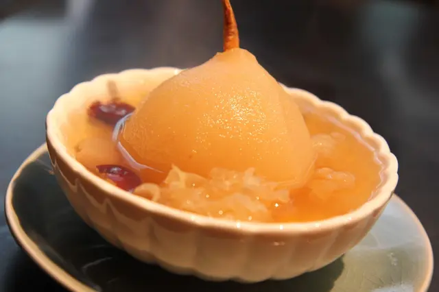 雪耳燉津梨