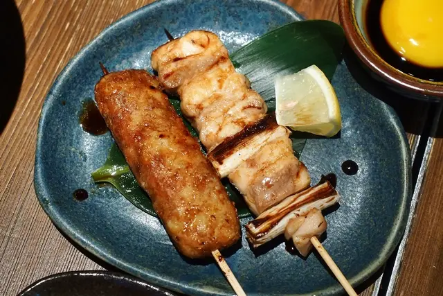 月見免治雞肉串 $34 +雞肉大蔥串 $38