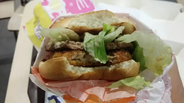 北海道三文魚·牛堡